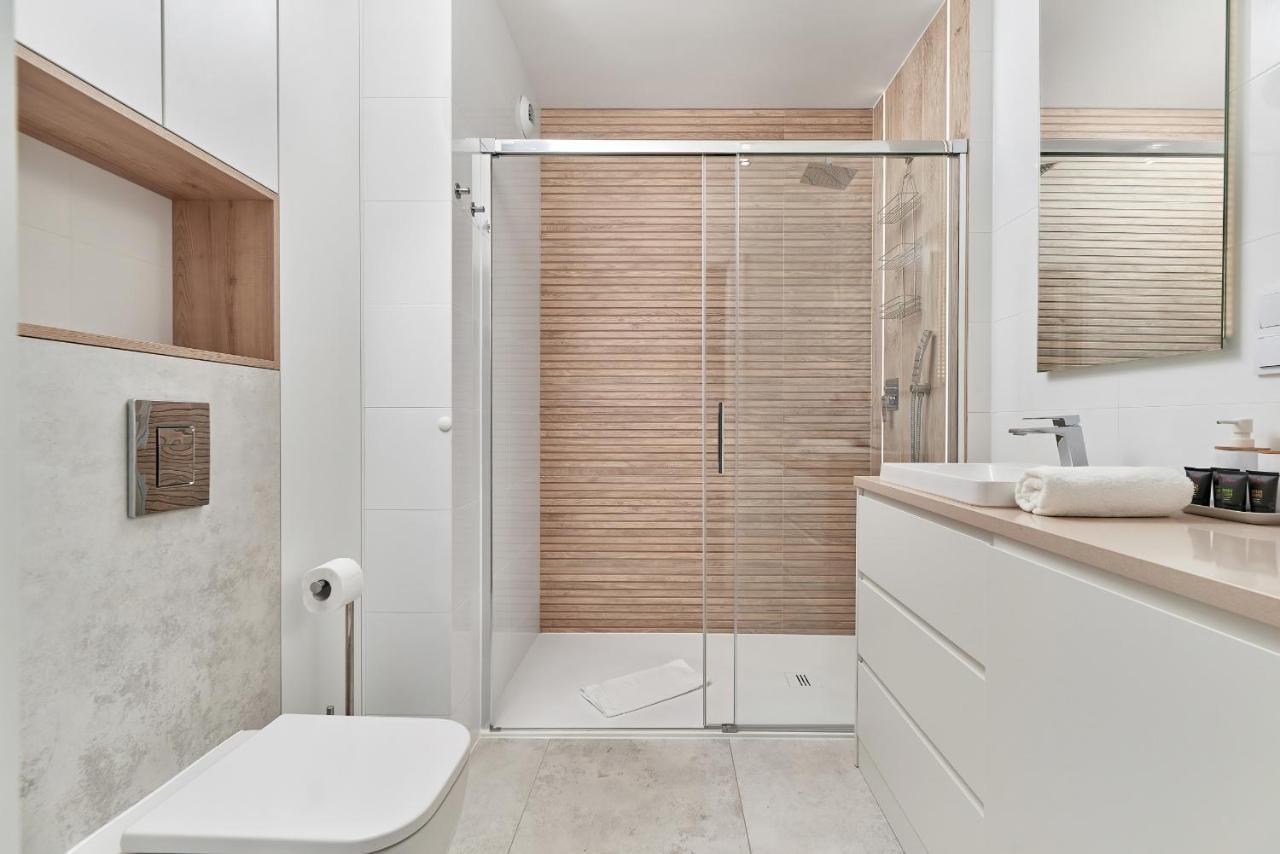 Apartment Exclusive Gwiazdzista With Free Garage By Renters Breslau